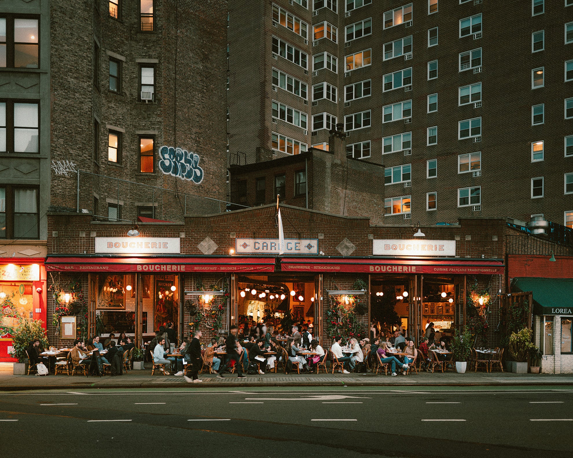 dine at dusk