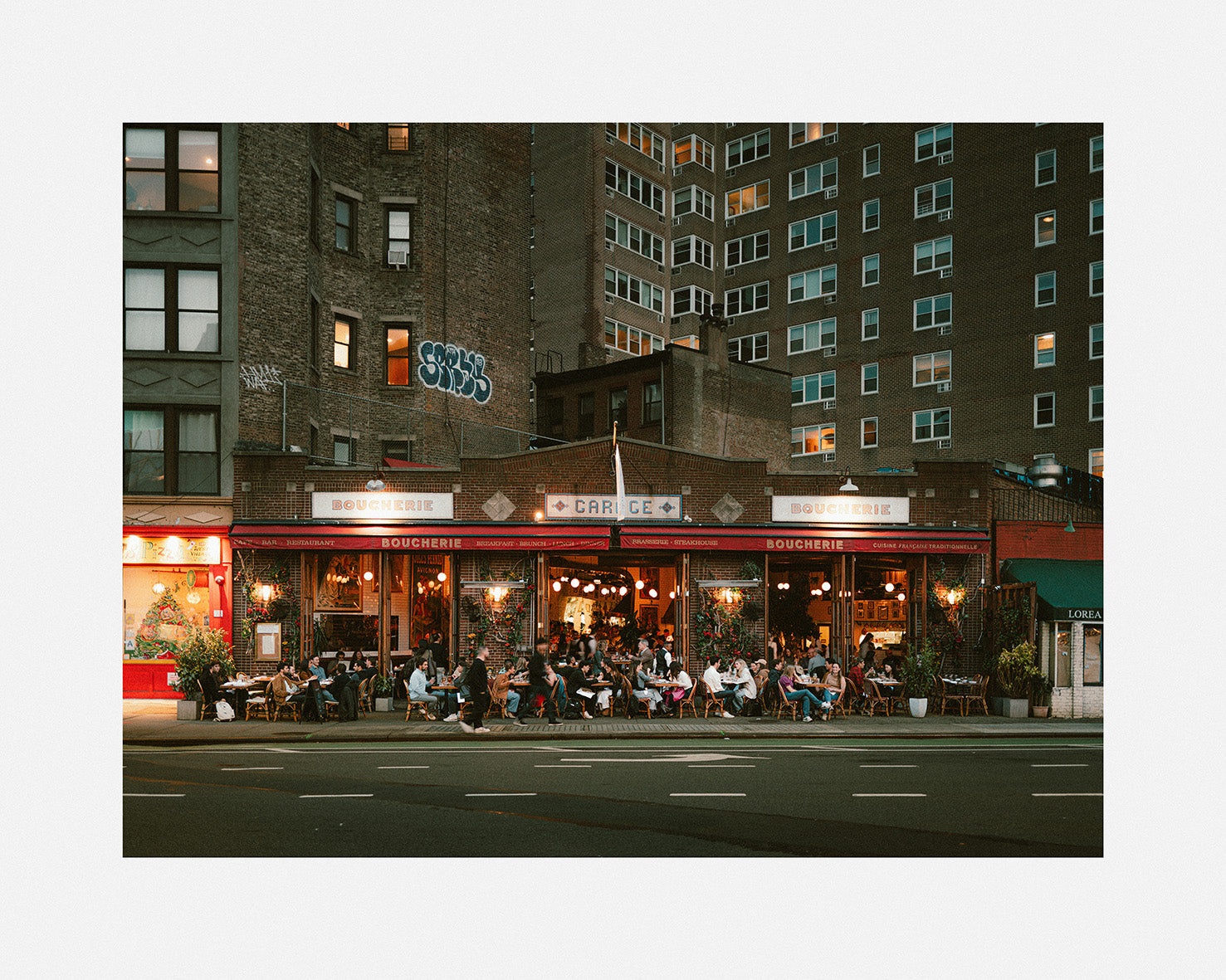 dine at dusk