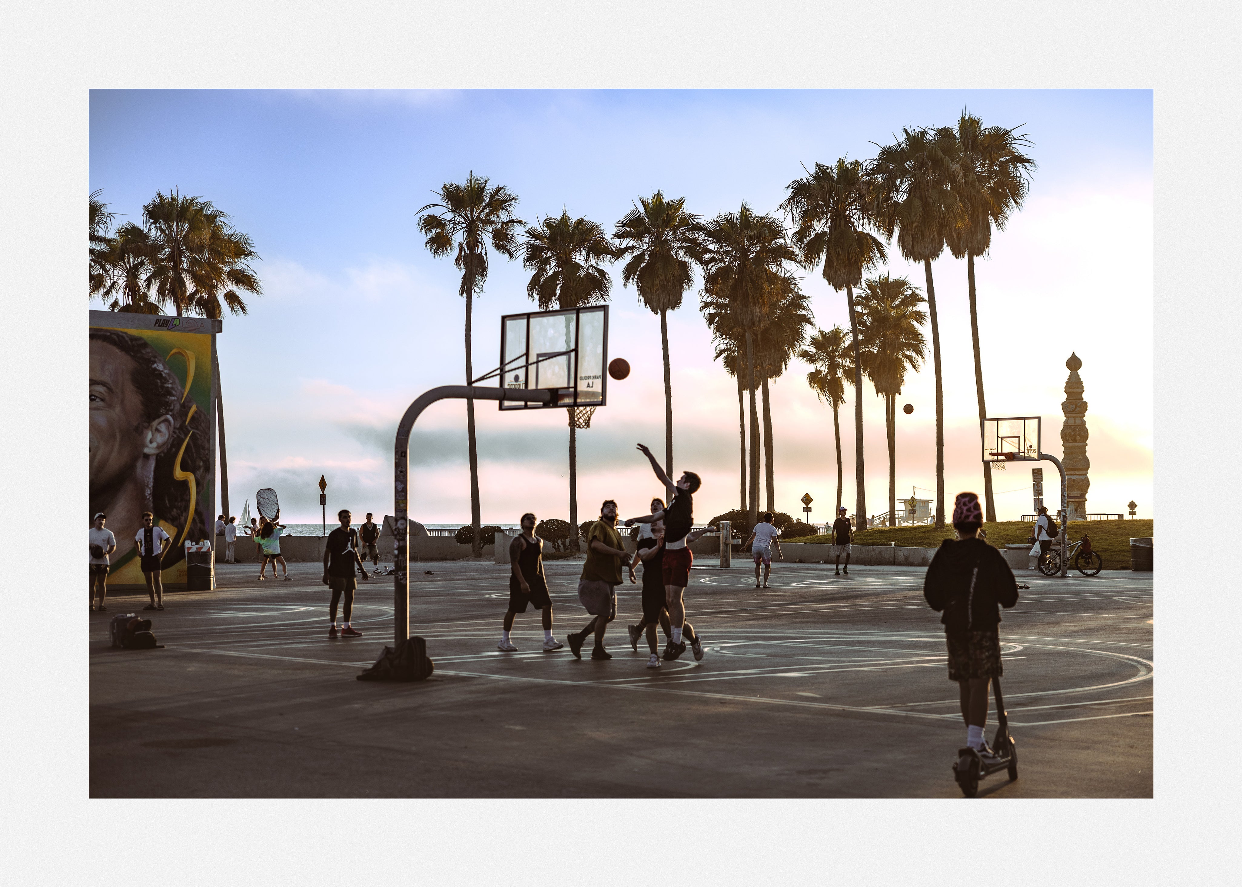 Transform your walls with urban art prints inspired by contemporary street culture.
